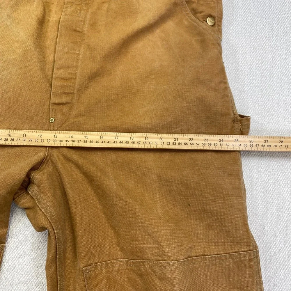 Carhartt •• few